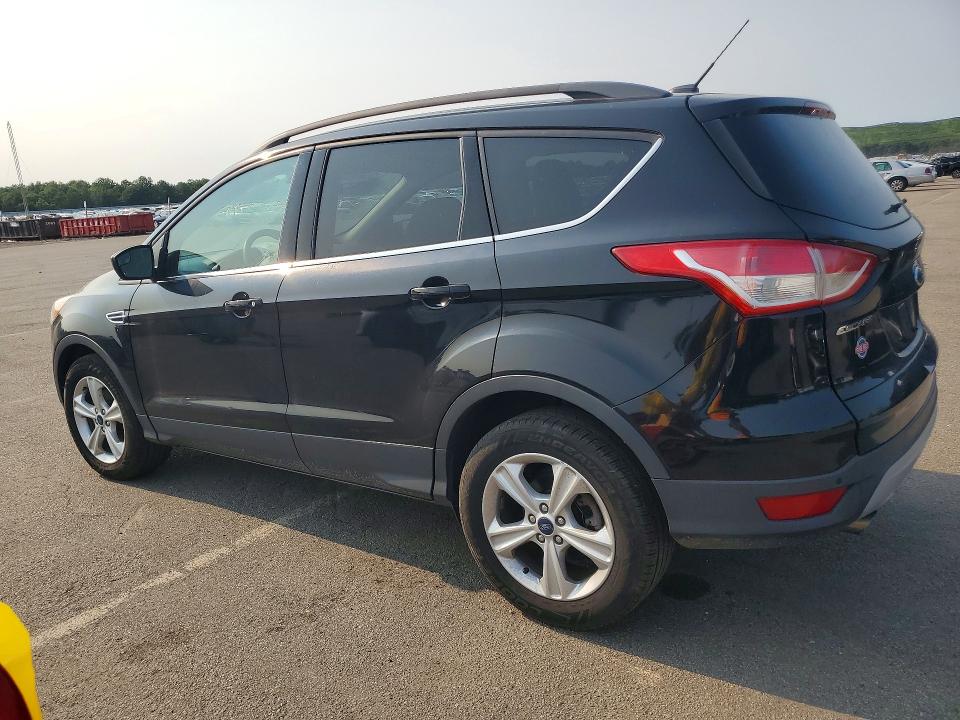 Photo 2 from auction – 2016 FORD ESCAPE with VIN 1FMCU0GX8GUA63981