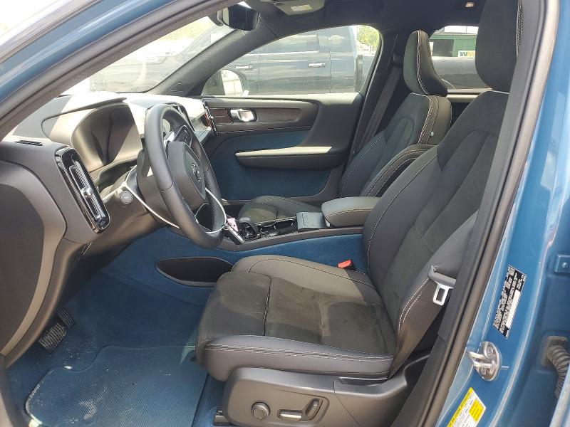Photo 7 from auction – 2022 VOLVO C40 with VIN YV4ED3GB9N2004074