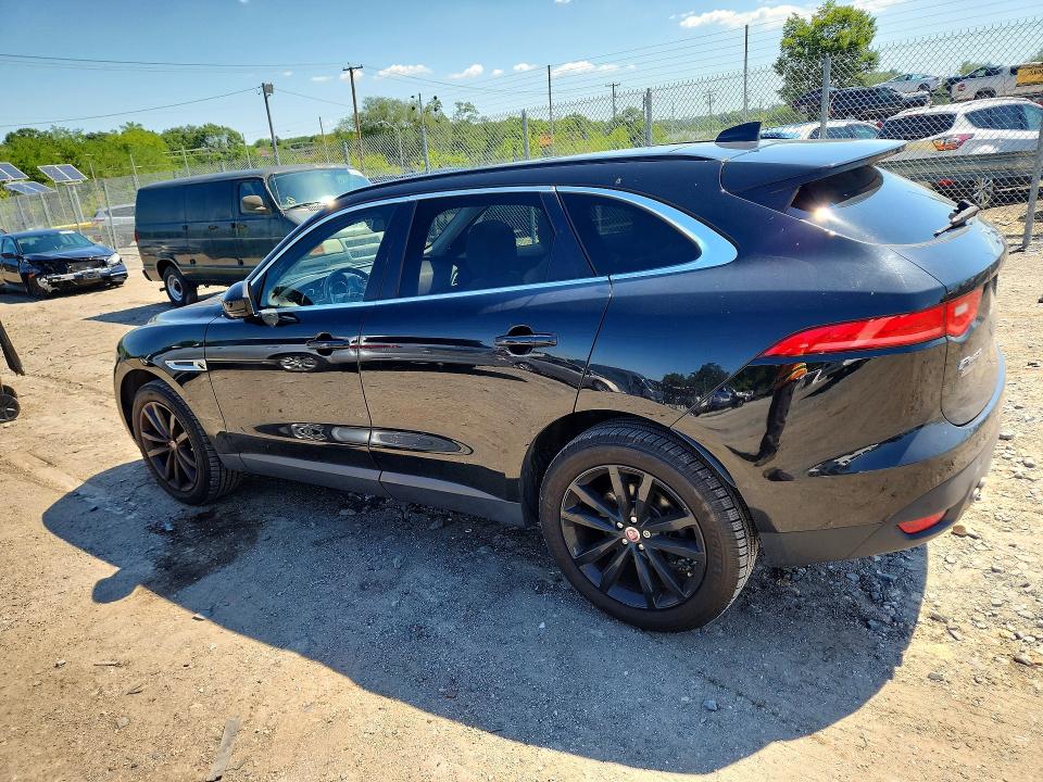 Photo 2 from auction – 2017 JAGUAR F-PACE with VIN SADCK2BNXHA493093