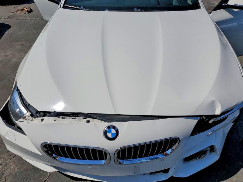Photo 11 from auction – 2016 BMW 535 with VIN WBA5B1C53GG134318