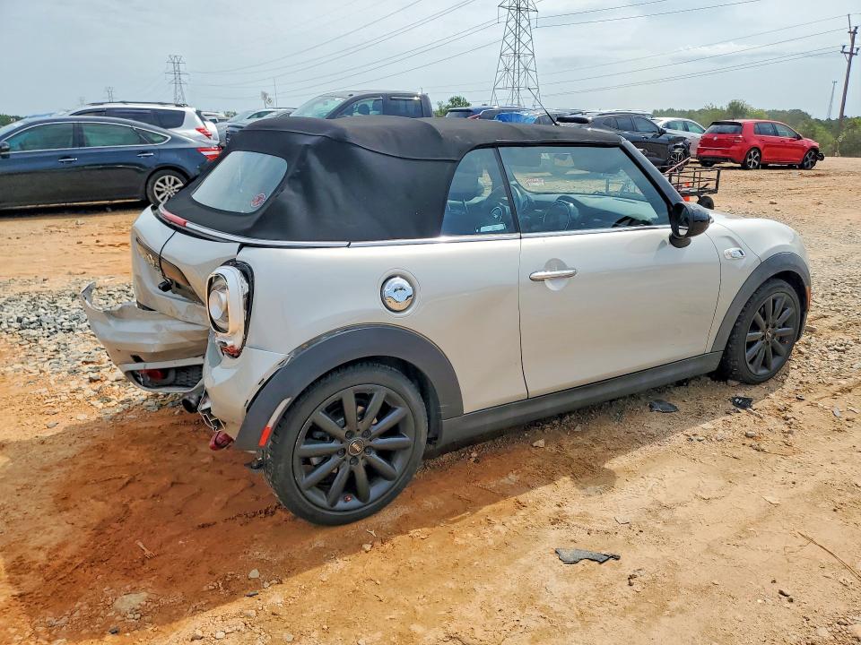 Photo 3 from auction – 2016 MINI COOPER with VIN WMWWG9C50G3C22502