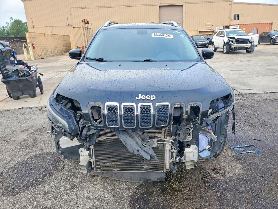 Снимка 5 от търг – 2019 JEEP CHEROKEE с VIN 1C4PJLLB2KD154702