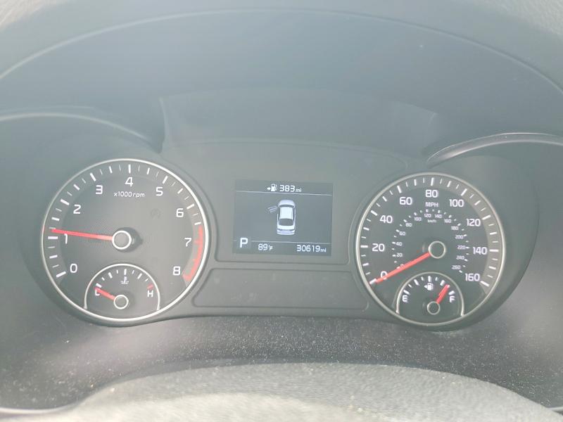Photo 9 from auction – 2019 KIA OPTIMA with VIN 5XXGT4L37KG340170