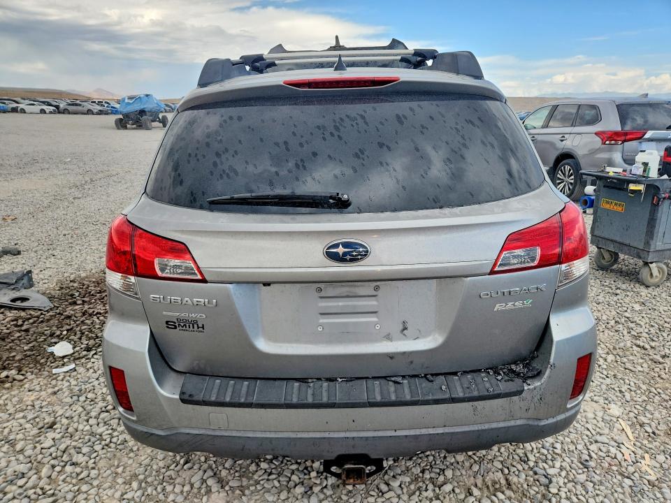 Photo 6 from auction – 2011 SUBARU OUTBACK with VIN 4S4BRBKC7B3348859