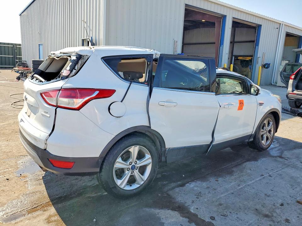 صورة رقم 3 من المزاد - 2014 FORD ESCAPE مع VIN 1FMCU0GX9EUE33932