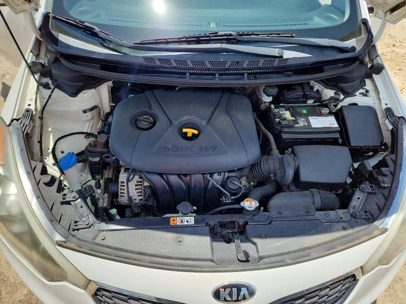 Photo 11 from auction – 2015 KIA FORTE with VIN KNAFX4A64F5375804