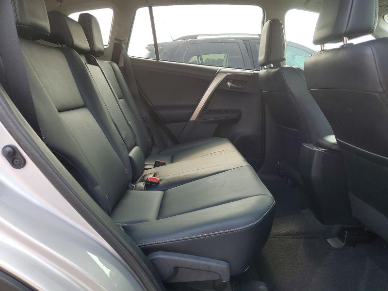 Photo 11 from auction – 2015 TOYOTA RAV4 with VIN 2T3DFREV4FW383342