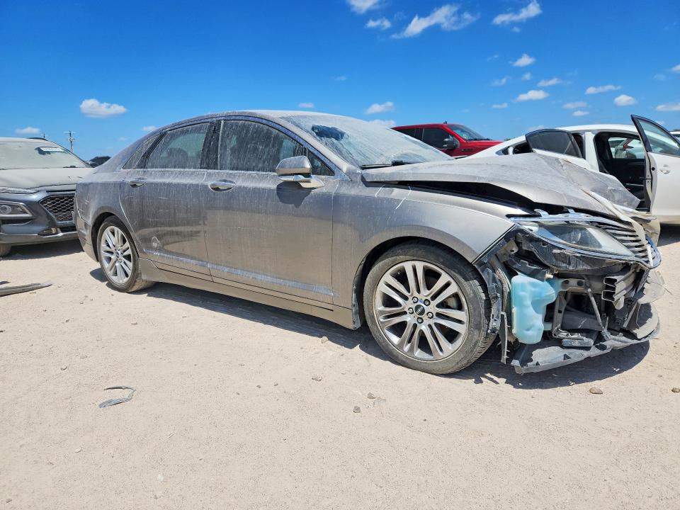 Photo 4 from auction – 2015 LINCOLN MKZ with VIN 3LN6L2GK8FR624976