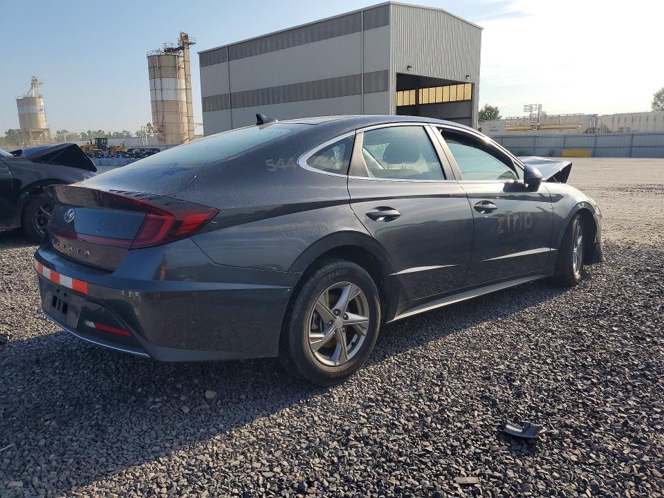 Photo 3 from auction – 2021 HYUNDAI SONATA with VIN 5NPEG4JA2MH109441