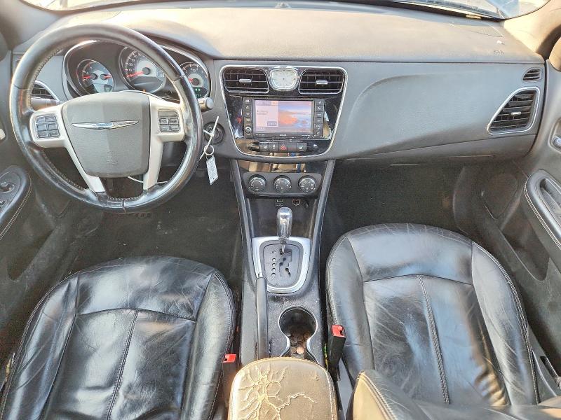 Photo 8 from auction – 2012 CHRYSLER 200 with VIN 1C3CCBCG2CN258136