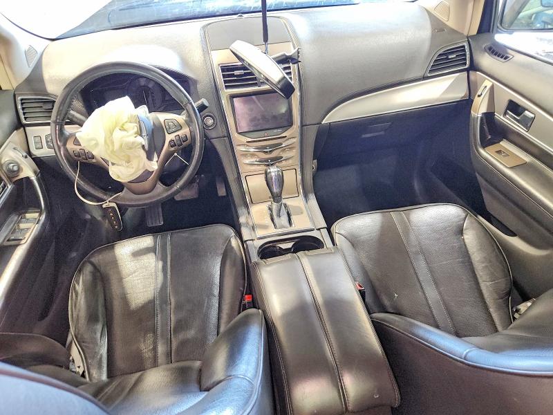 Photo 8 from auction – 2011 LINCOLN MKX with VIN 2LMDJ8JK2BBJ25953
