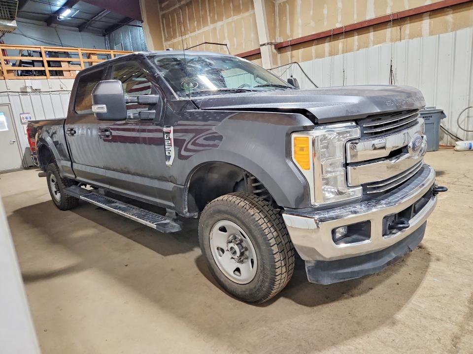 Photo 4 from auction – 2017 FORD F250 with VIN 1FT7W2B67HEB59235
