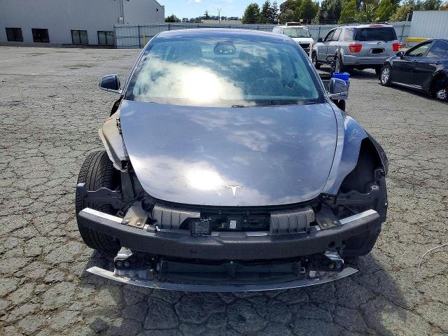 Photo 5 from auction – 2019 TESLA MODEL 3 with VIN 5YJ3E1EA0KF325502