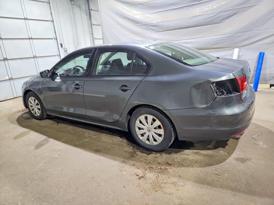 Photo 2 from auction – 2014 VOLKSWAGEN JETTA with VIN 3VW2K7AJXEM410759