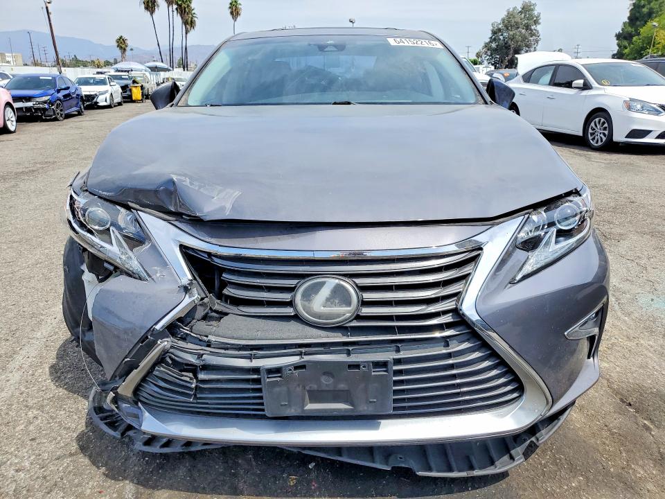 Photo 5 from auction – 2017 LEXUS ES with VIN 58ABK1GG7HU076139