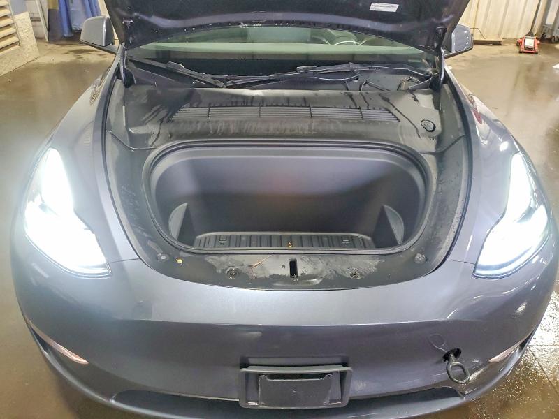 Photo 11 from auction – 2023 TESLA MODEL Y with VIN 7SAYGDEE6PF876645