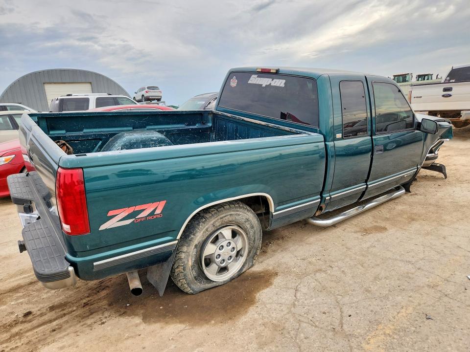 Photo 3 from auction – 1997 CHEVROLET GMT-400 with VIN 2GCEK19R0V1189168