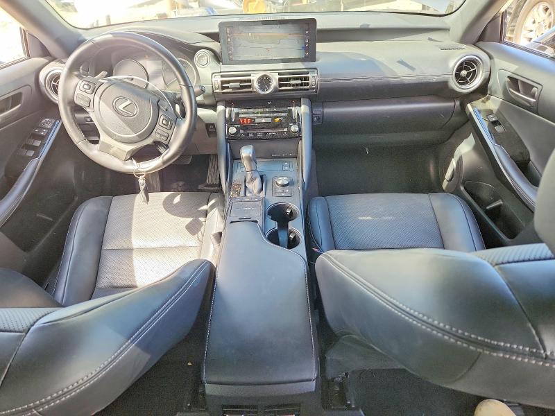 صورة رقم 8 من المزاد - 2021 LEXUS IS مع VIN JTHCA1D22M5112169