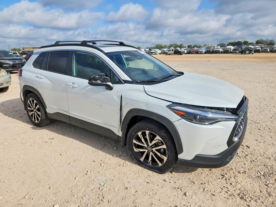 Photo 4 from auction – 2024 TOYOTA COROLLA CROSS with VIN 7MUDAAAGXRV096560