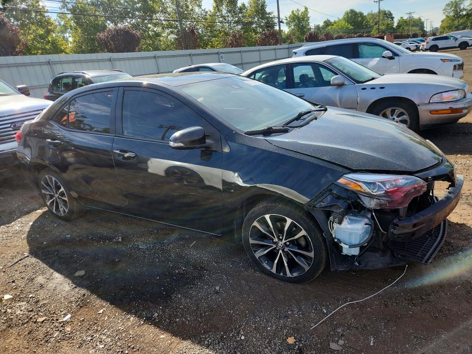 Photo 4 from auction – 2017 TOYOTA COROLLA with VIN 2T1BURHE6HC946073