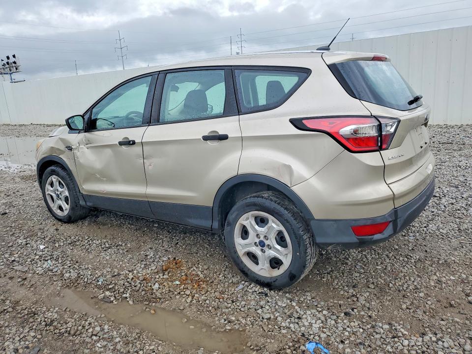 Photo 2 from auction – 2017 FORD ESCAPE with VIN 1FMCU0F78HUC21805