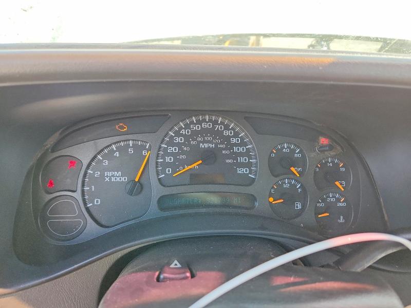Photo 9 from auction – 2003 CHEVROLET SILVERADO with VIN 2GCEC19V131108914
