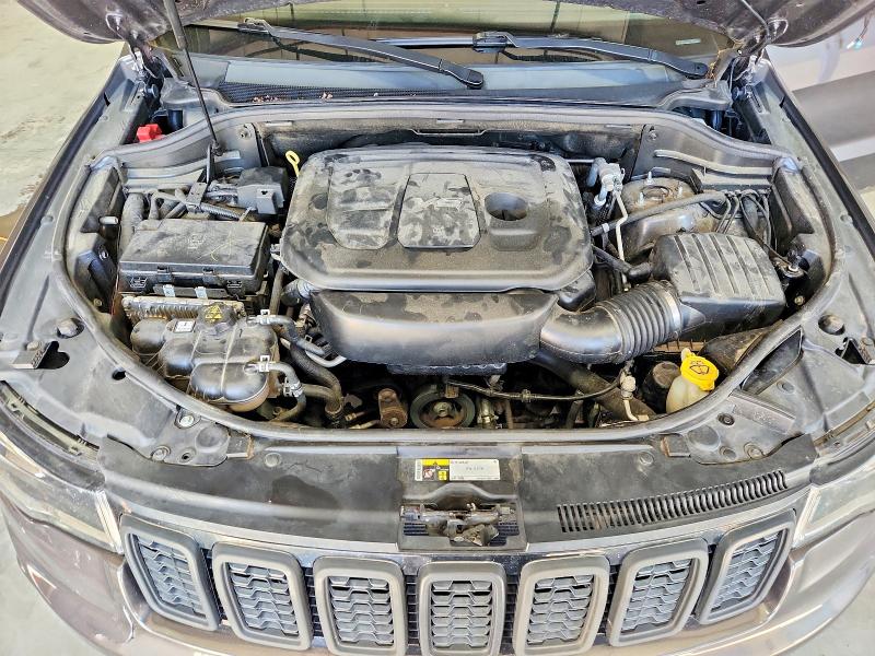 Снимка 12 от търг – 2017 JEEP GRAND CHEROKEE с VIN 1C4RJFBG3HC851799