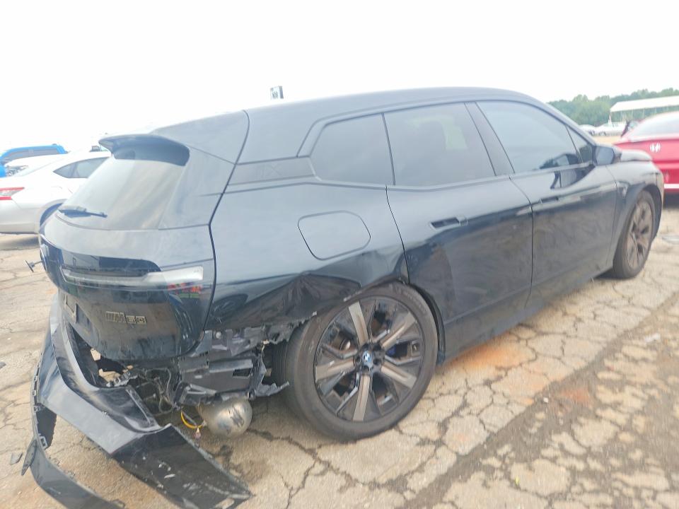 Photo 3 from auction – 2024 BMW IX with VIN WB533CF01RCP46493