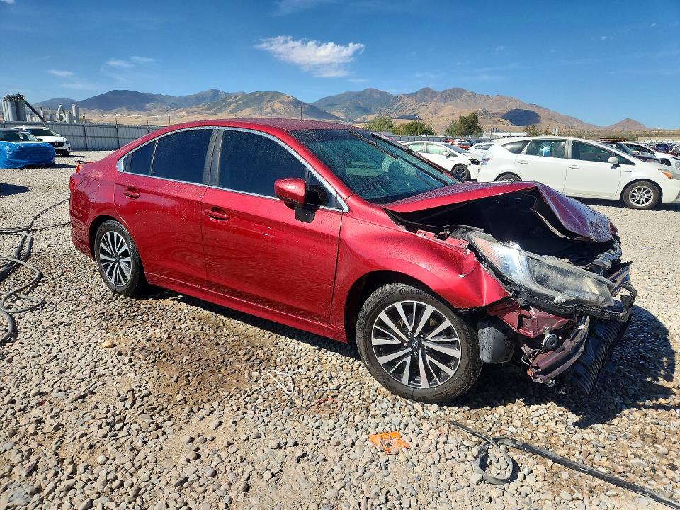 Photo 4 from auction – 2018 SUBARU LEGACY with VIN 4S3BNAC62J3010402