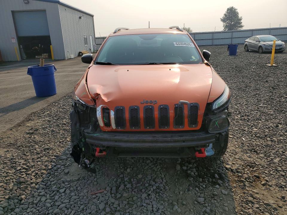 Photo 5 from auction – 2015 JEEP CHEROKEE with VIN 1C4PJMBB3FW513413