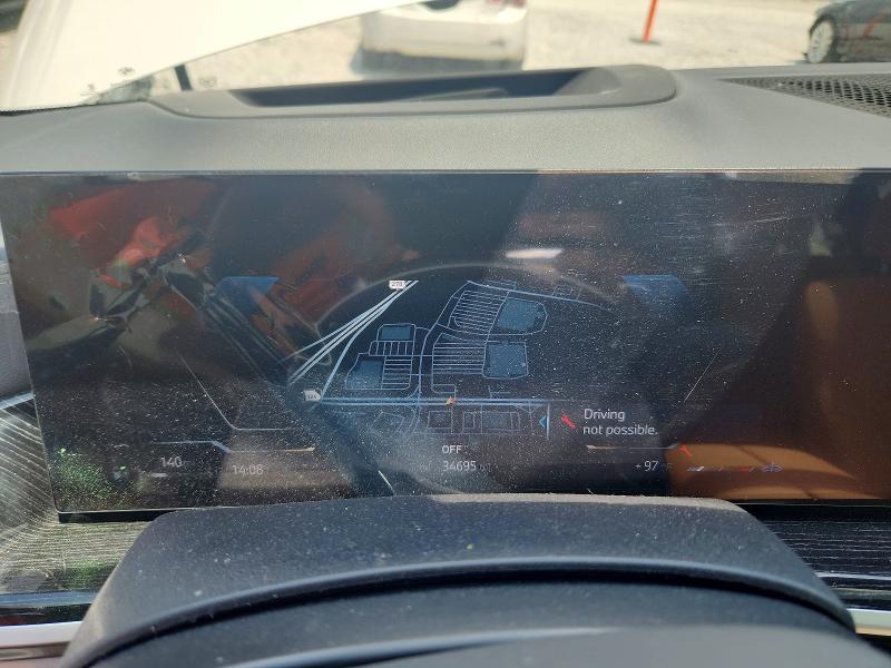 Foto 9 de la subasta – 2024 BMW X7 con VIN 5UX23EM04R9U25297