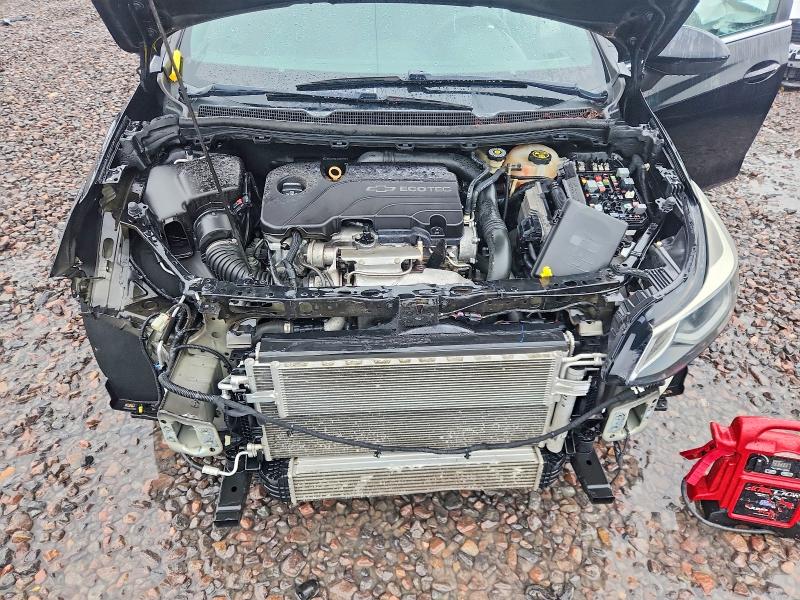 Photo 11 from auction – 2017 CHEVROLET CRUZE with VIN 3G1BE6SM7HS580955