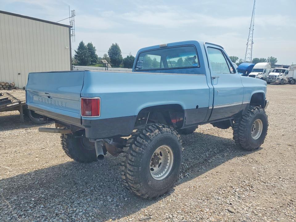 Photo 3 from auction – 1981 GMC K2500 with VIN 1GTGK24M8BJ509512