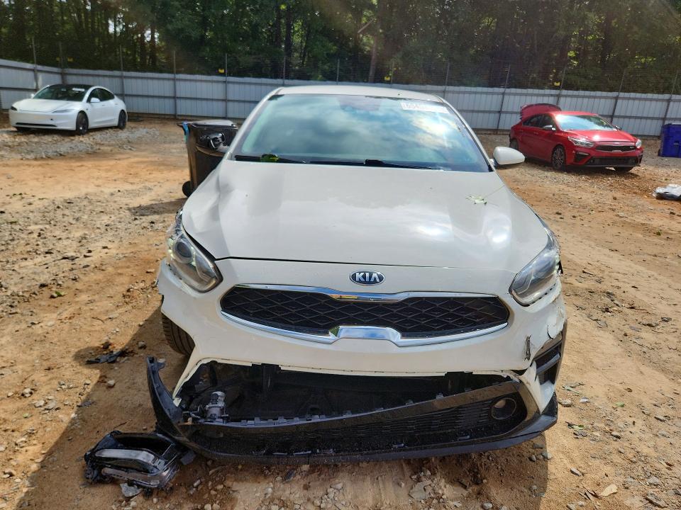 Photo 5 from auction – 2019 KIA FORTE with VIN 3KPF34AD4KE062313