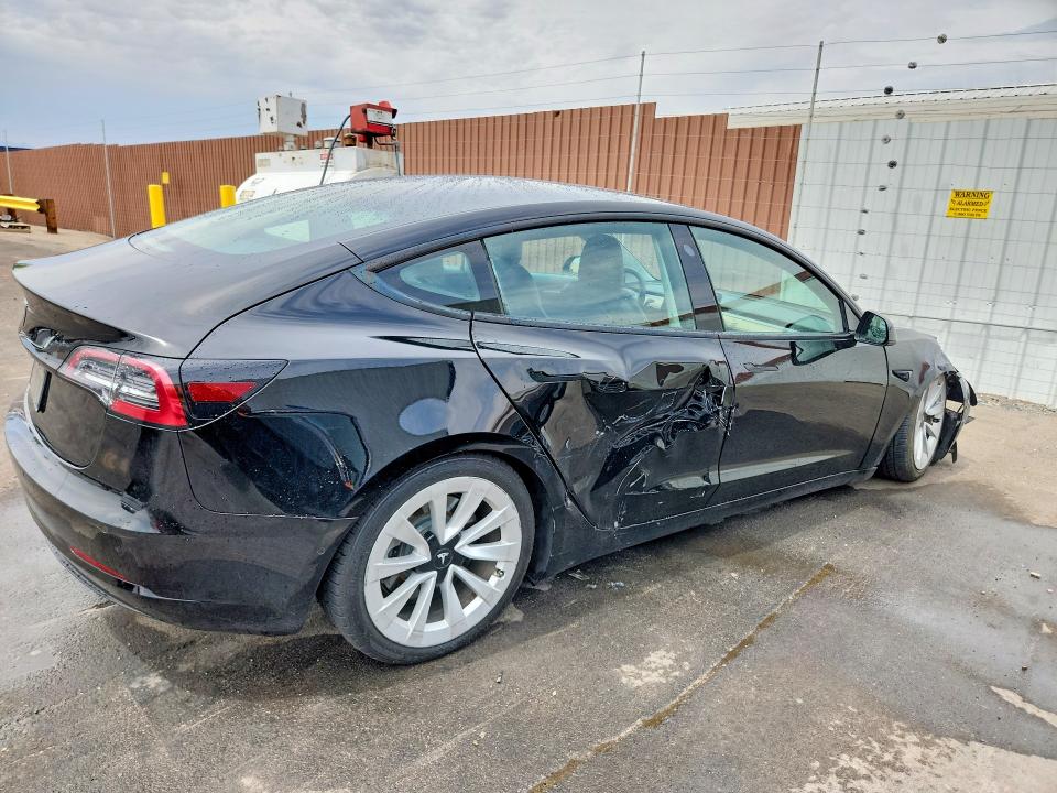 Photo 3 from auction – 2022 TESLA MODEL 3 with VIN 5YJ3E1EA2NF369683