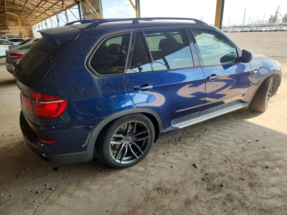 Photo 3 from auction – 2012 BMW X5 with VIN 5UXZV8C50CL425007