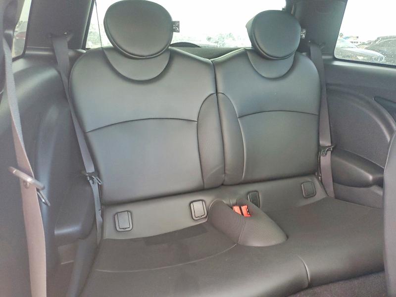 Photo 10 from auction – 2012 MINI COOPER with VIN WMWSU3C57CT186092
