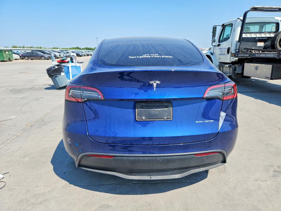 Photo 6 from auction – 2025 TESLA MODEL Y with VIN 7SAYGDEE6SA360940