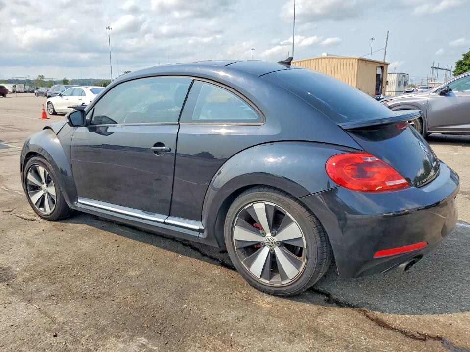 Photo 2 from auction – 2012 VOLKSWAGEN BEETLE with VIN 3VWVA7AT5CM610737