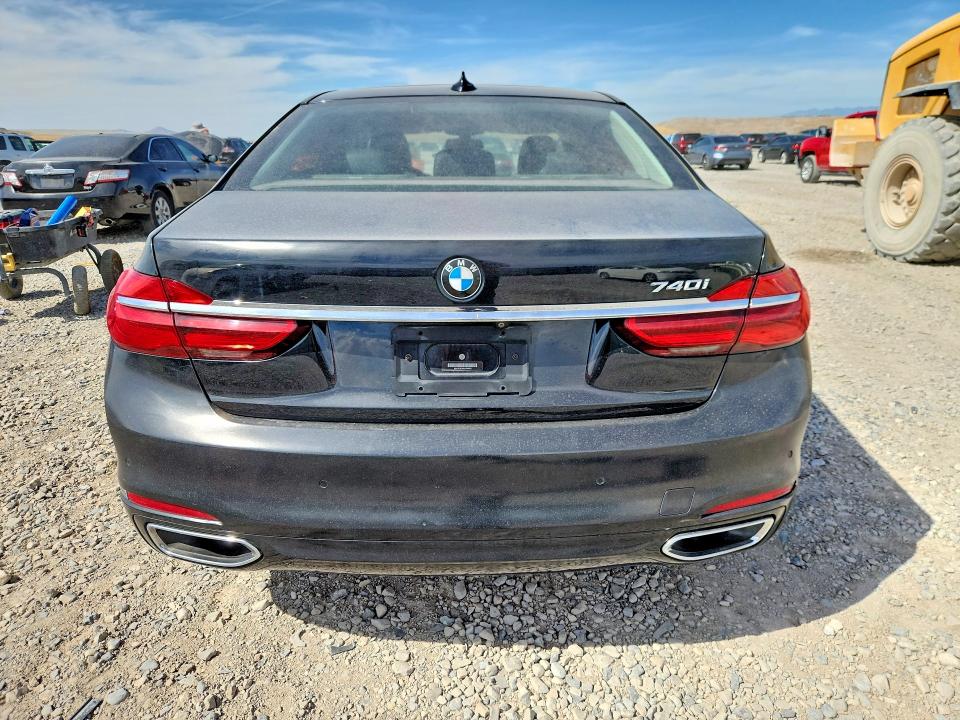 Photo 6 from auction – 2016 BMW 740 with VIN WBA7E2C50GG546685