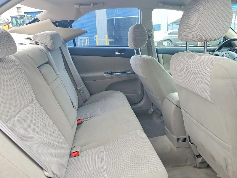 Photo 10 from auction – 2002 TOYOTA CAMRY with VIN JTDBE32K820065465