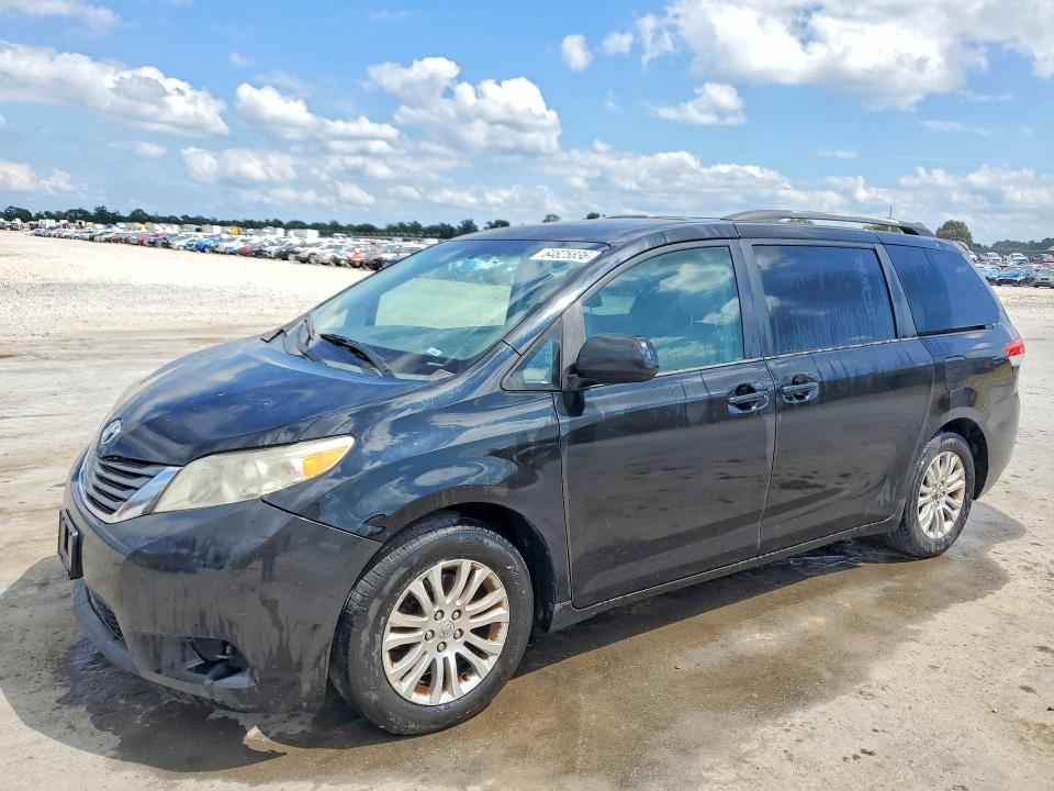 Zdjęcie 1 z aukcji – 2013 TOYOTA SIENNA z VIN 5TDYK3DC4DS361835