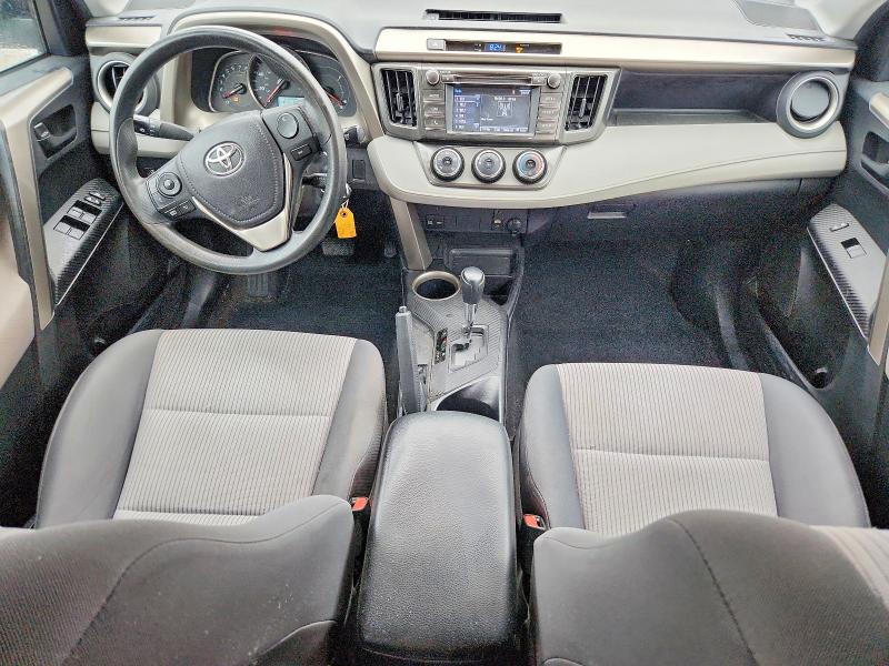 Photo 8 from auction – 2015 TOYOTA RAV4 with VIN 2T3BFREV6FW310268