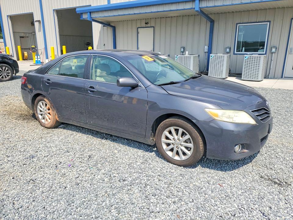 Photo 4 from auction – 2011 TOYOTA CAMRY with VIN 4T1BF3EK8BU149931