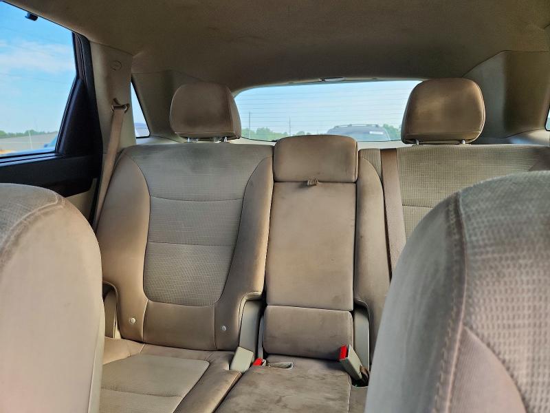 Photo 10 from auction – 2014 KIA SORENTO with VIN 5XYKT3A62EG508007