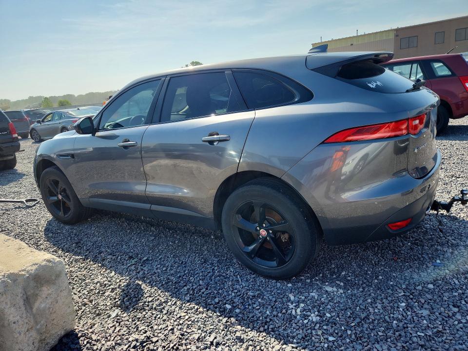 Photo 2 from auction – 2018 JAGUAR F-PACE with VIN SADCJ2FX1JA255329