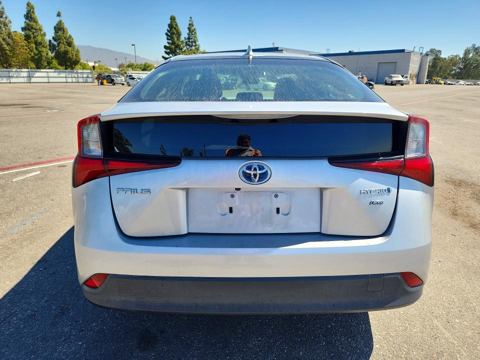Photo 6 from auction – 2019 TOYOTA PRIUS with VIN JTDKARFU3K3087639