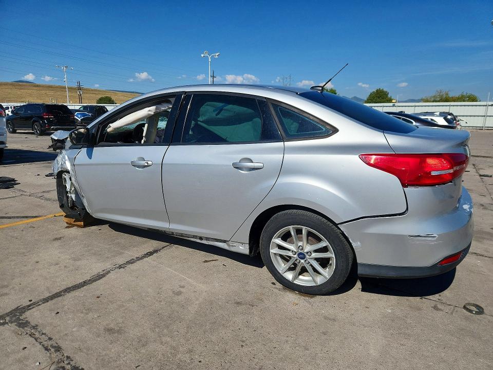 Photo 2 from auction – 2016 FORD FOCUS with VIN 1FADP3F28GL280479