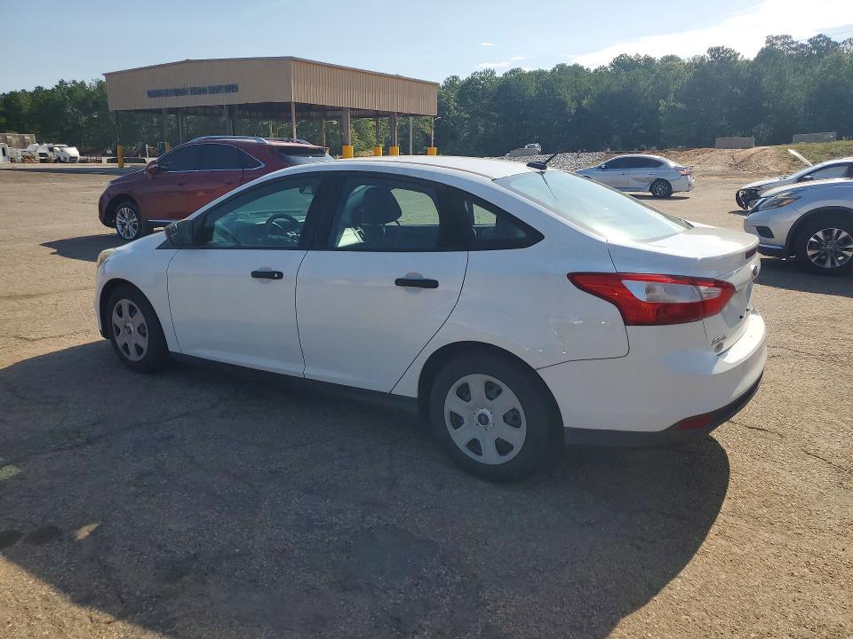 Photo 2 from auction – 2014 FORD FOCUS with VIN 1FADP3E26EL272329