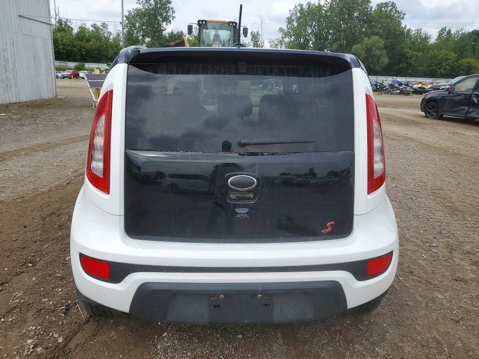 Photo 6 from auction – 2013 KIA SOUL with VIN KNDJT2A64D7770421